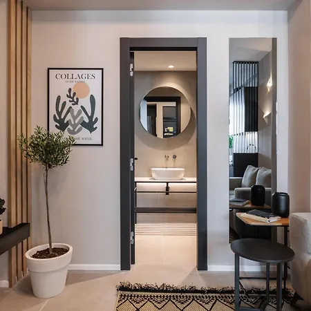 Liv 9 Apartment *